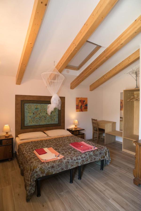 B&B La Casa Dei Gelsi Loano Bagian luar foto